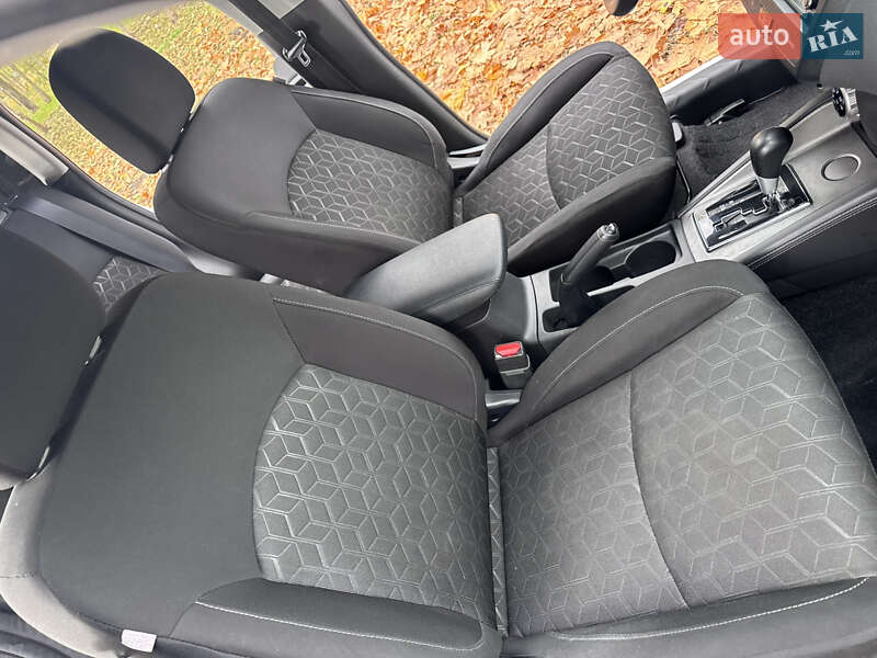 Позашляховик / Кросовер Mitsubishi Outlander Sport 2019 в Кропивницькому