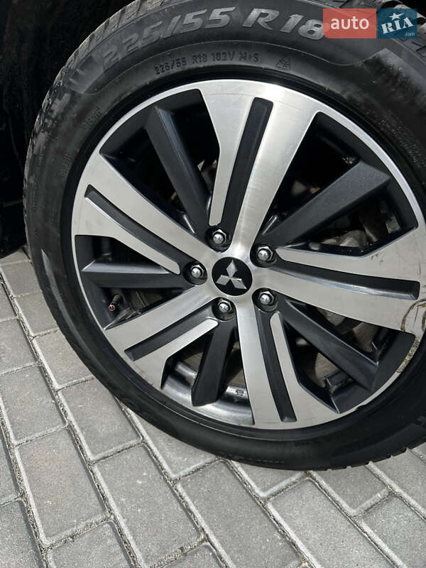 Внедорожник / Кроссовер Mitsubishi Outlander Sport 2021 в Ивано-Франковске фото 8 Внедорожник / Кроссовер Mitsubishi Outlander Sport 2021 в Ивано-Франковске
