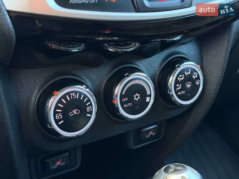 Позашляховик / Кросовер Mitsubishi Outlander Sport 2016 в Кривому Розі