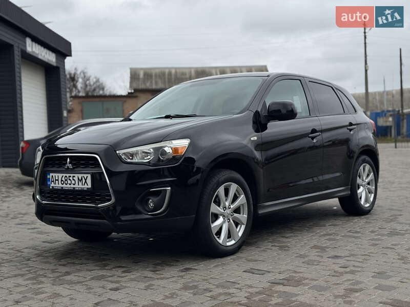 Внедорожник / Кроссовер Mitsubishi Outlander Sport 2015 в Киеве фото Внедорожник / Кроссовер Mitsubishi Outlander Sport 2015 в Киеве