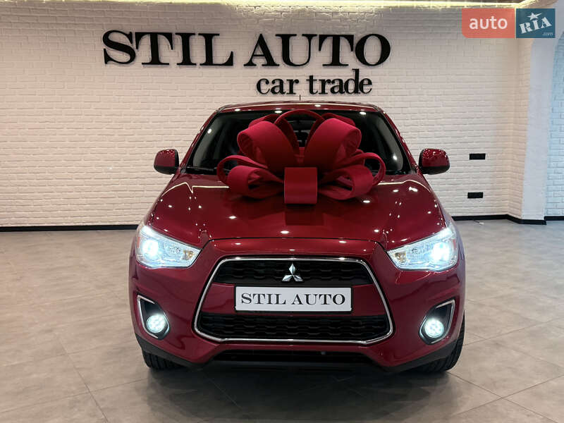 Внедорожник / Кроссовер Mitsubishi Outlander Sport 2014 в Одессе