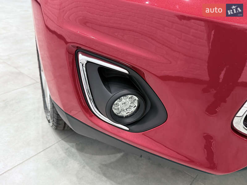 Внедорожник / Кроссовер Mitsubishi Outlander Sport 2014 в Одессе