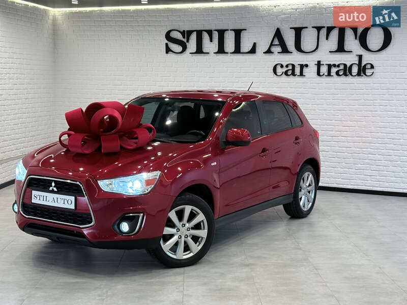 Внедорожник / Кроссовер Mitsubishi Outlander Sport 2014 в Одессе