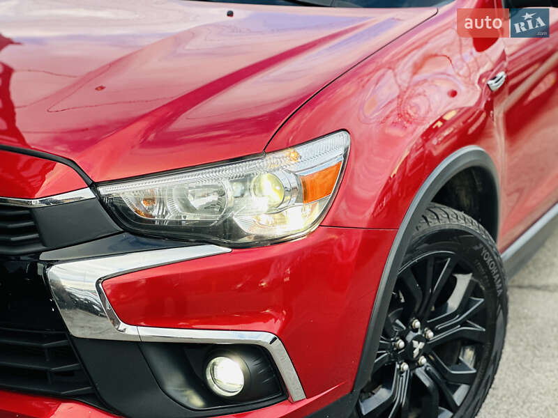 Внедорожник / Кроссовер Mitsubishi Outlander Sport 2017 в Харькове фото 3 Внедорожник / Кроссовер Mitsubishi Outlander Sport 2017 в Харькове
