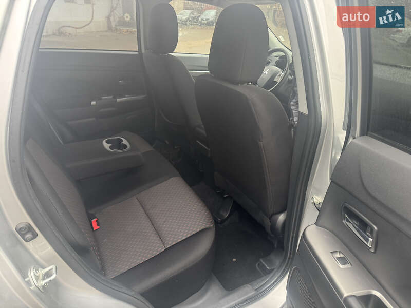 Внедорожник / Кроссовер Mitsubishi Outlander Sport 2018 в Николаеве фото 11 Внедорожник / Кроссовер Mitsubishi Outlander Sport 2018 в Николаеве