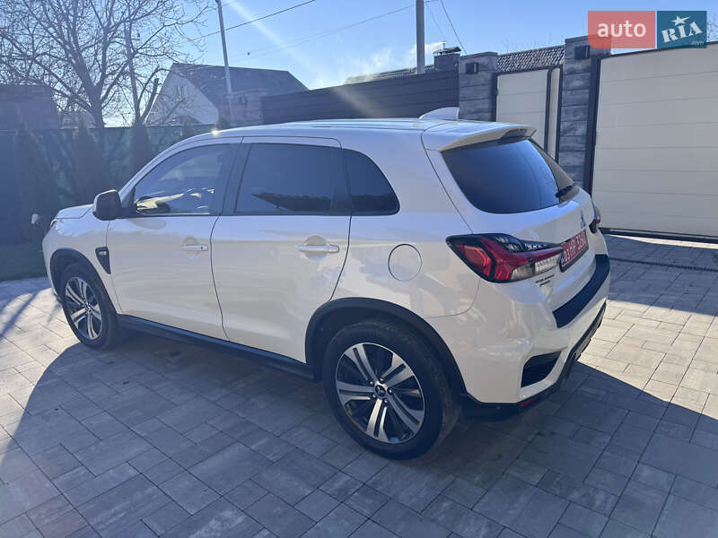 Позашляховик / Кросовер Mitsubishi Outlander Sport 2019 в Кропивницькому