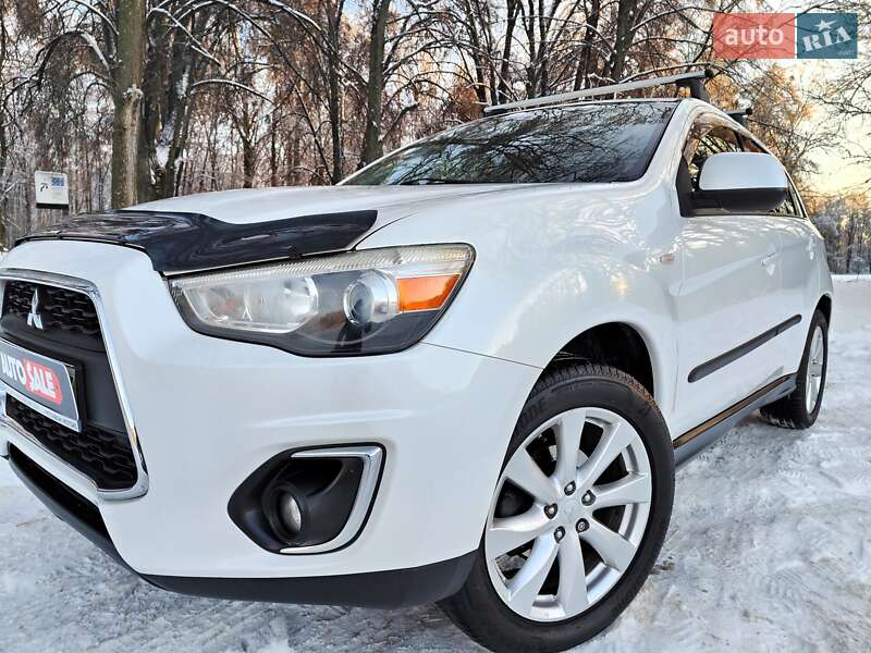 Mitsubishi Outlander Sport 2015