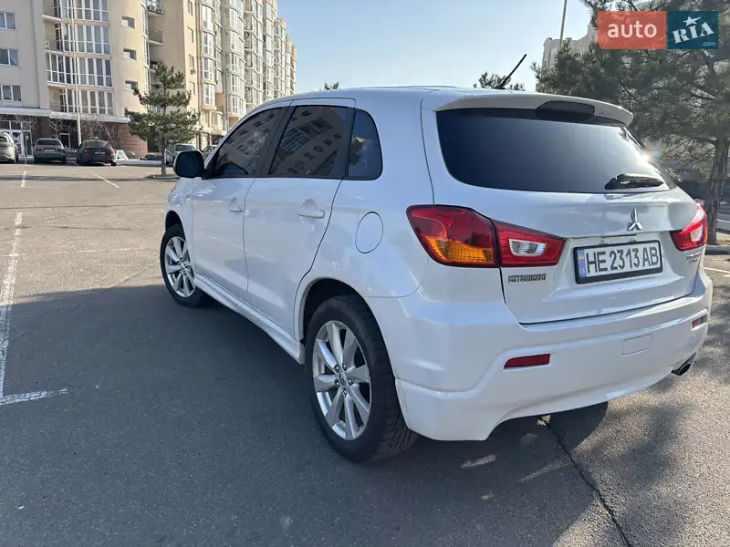 Mitsubishi Outlander Sport 2012 VIN JA4AR4AU3CZ010518 фото оголошення 7 з 59