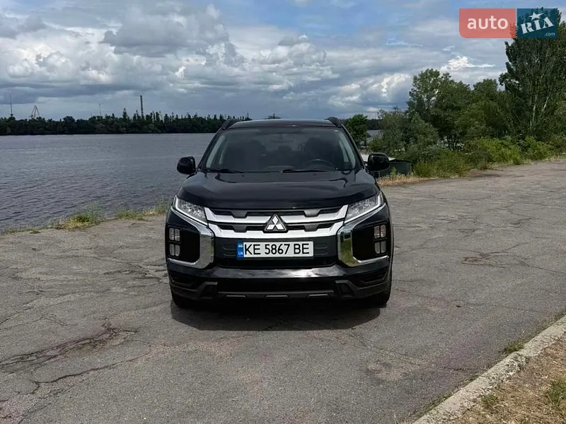 Mitsubishi Outlander Sport