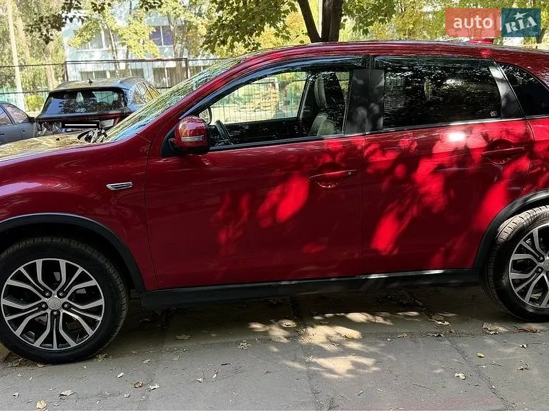 Mitsubishi Outlander Sport