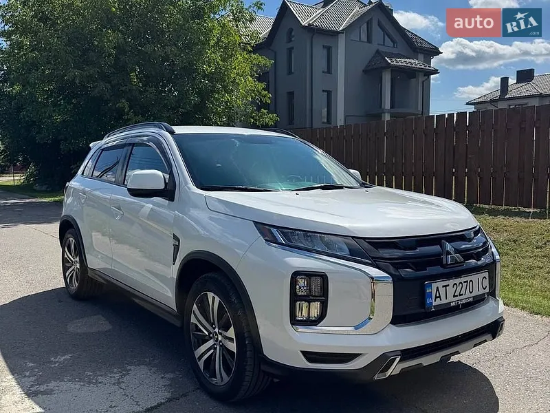 Mitsubishi Outlander Sport