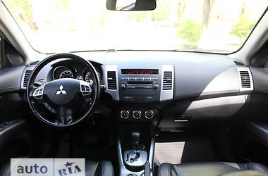 Внедорожник / Кроссовер Mitsubishi Outlander XL 2011 в Днепре