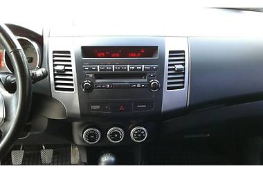  Mitsubishi Outlander XL 2009 в Яремче