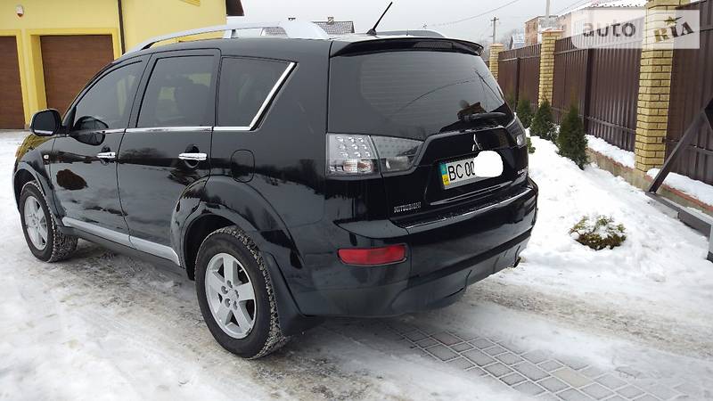 Другие легковые Mitsubishi Outlander XL 2008 в Бориславе