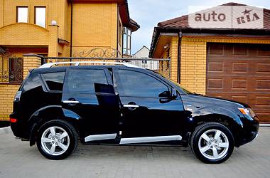 Внедорожник / Кроссовер Mitsubishi Outlander XL 2008 в Одессе