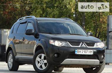 Внедорожник / Кроссовер Mitsubishi Outlander XL 2009 в Одессе