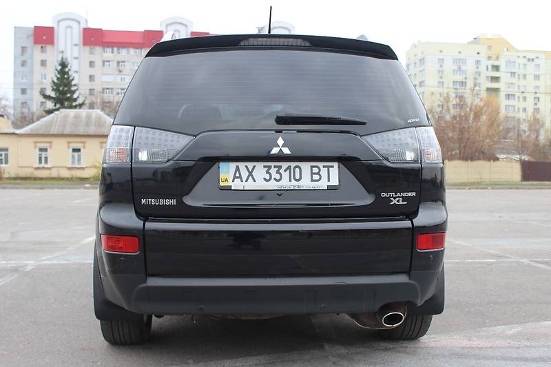 Внедорожник / Кроссовер Mitsubishi Outlander XL 2008 в Харькове