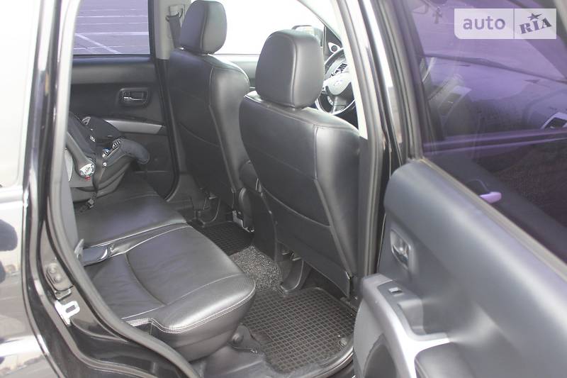 Внедорожник / Кроссовер Mitsubishi Outlander XL 2008 в Харькове