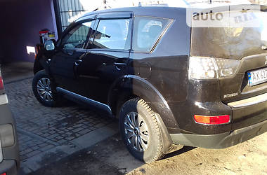 Внедорожник / Кроссовер Mitsubishi Outlander XL 2008 в Харькове