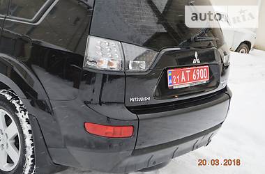 Внедорожник / Кроссовер Mitsubishi Outlander XL 2009 в Ивано-Франковске