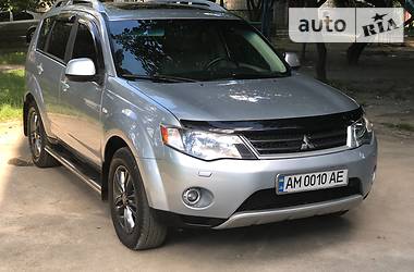 Внедорожник / Кроссовер Mitsubishi Outlander XL 2008 в Житомире