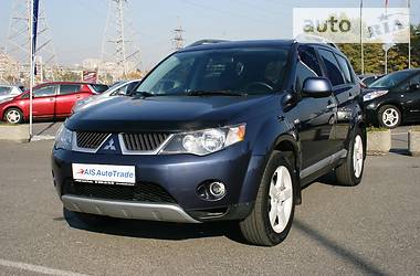 Внедорожник / Кроссовер Mitsubishi Outlander XL 2008 в Киеве