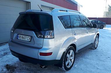 Внедорожник / Кроссовер Mitsubishi Outlander XL 2009 в Виннице