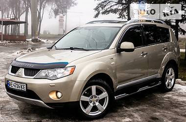 Внедорожник / Кроссовер Mitsubishi Outlander XL 2008 в Днепре