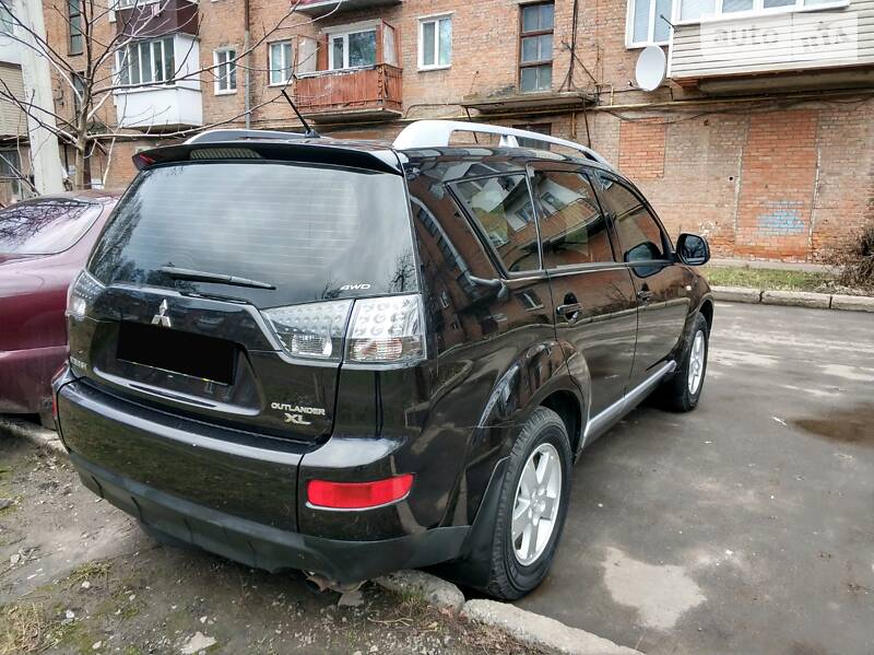 Позашляховик / Кросовер Mitsubishi Outlander XL 2008 в Вінниці фото 24 Позашляховик / Кросовер Mitsubishi Outlander XL 2008 в Вінниці