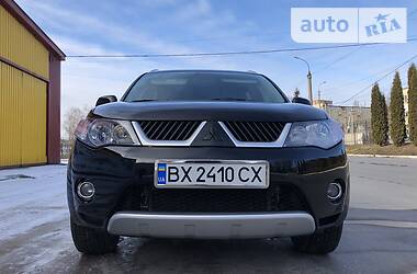 Внедорожник / Кроссовер Mitsubishi Outlander XL 2008 в Каменец-Подольском