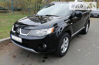 Позашляховик / Кросовер Mitsubishi Outlander XL 2008 в 