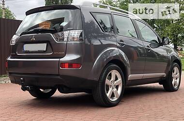 Позашляховик / Кросовер Mitsubishi Outlander XL 2007 в 