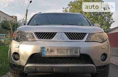 Хетчбек Mitsubishi Outlander XL 2008 в Радомишлі