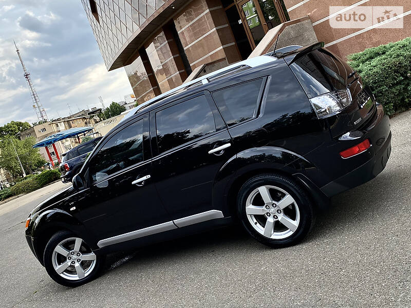 Позашляховик / Кросовер Mitsubishi Outlander XL 2009 в Одесі фото 5 Позашляховик / Кросовер Mitsubishi Outlander XL 2009 в Одесі