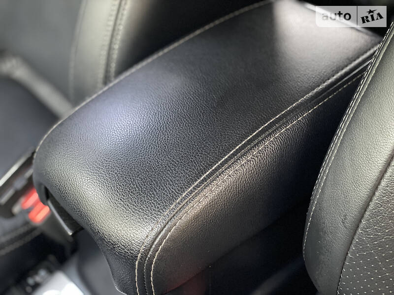 Позашляховик / Кросовер Mitsubishi Outlander XL 2009 в Одесі фото 20 Позашляховик / Кросовер Mitsubishi Outlander XL 2009 в Одесі