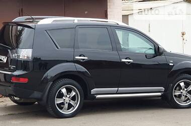 Внедорожник / Кроссовер Mitsubishi Outlander XL 2008 в Одессе