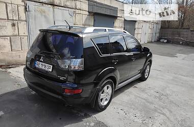 Внедорожник / Кроссовер Mitsubishi Outlander XL 2010 в Кривом Роге