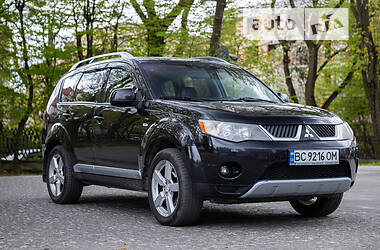 Внедорожник / Кроссовер Mitsubishi Outlander XL 2007 в 