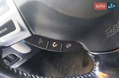 Внедорожник / Кроссовер Mitsubishi Outlander XL 2008 в 