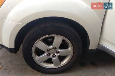 Внедорожник / Кроссовер Mitsubishi Outlander XL 2008 в 