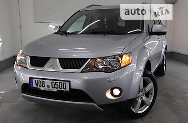 Позашляховик / Кросовер Mitsubishi Outlander XL 2009 в Трускавці