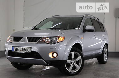 Позашляховик / Кросовер Mitsubishi Outlander XL 2009 в Трускавці