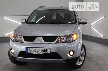 Позашляховик / Кросовер Mitsubishi Outlander XL 2009 в Трускавці