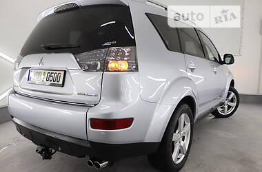 Позашляховик / Кросовер Mitsubishi Outlander XL 2009 в Трускавці