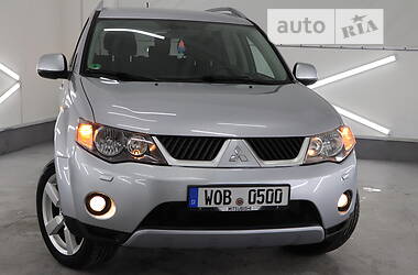 Внедорожник / Кроссовер Mitsubishi Outlander XL 2009 в Трускавце