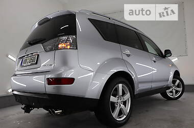 Позашляховик / Кросовер Mitsubishi Outlander XL 2009 в Трускавці