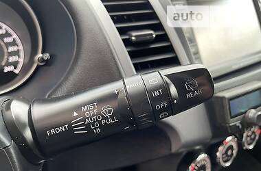 Внедорожник / Кроссовер Mitsubishi Outlander XL 2012 в 