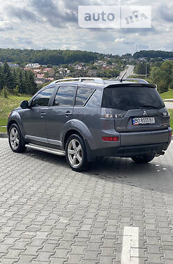 Внедорожник / Кроссовер Mitsubishi Outlander XL 2007 в Тернополе