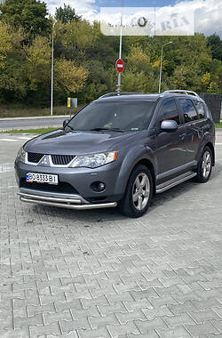 Внедорожник / Кроссовер Mitsubishi Outlander XL 2007 в Тернополе