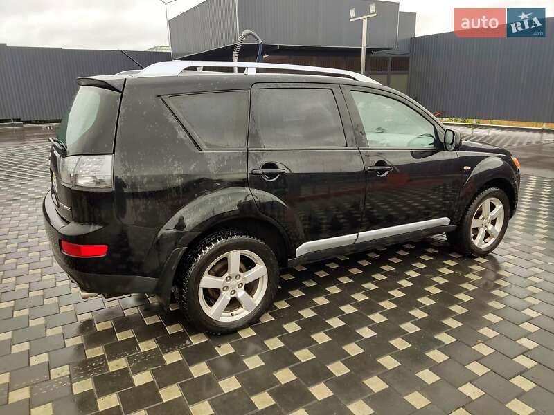 Внедорожник / Кроссовер Mitsubishi Outlander XL 2007 в Харькове